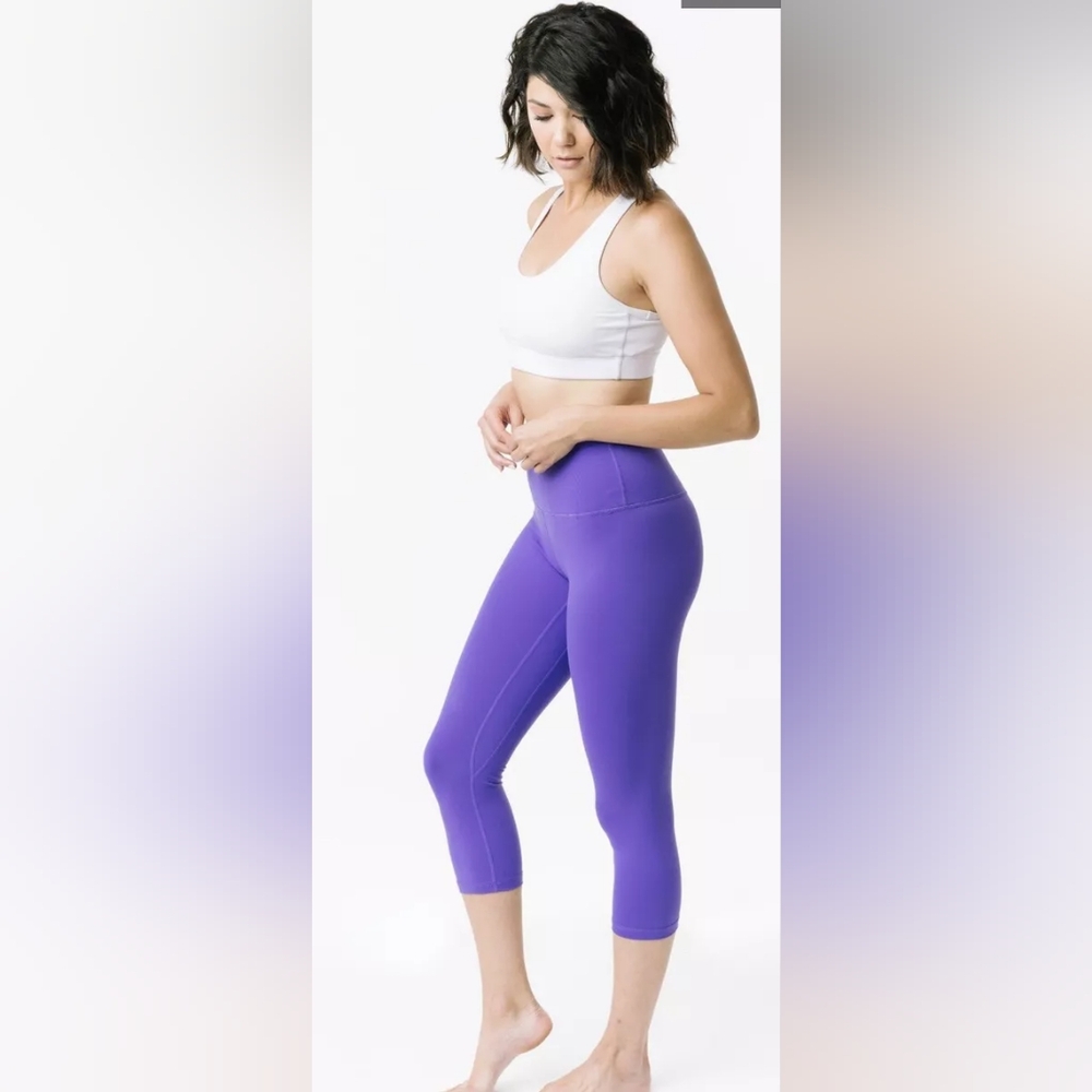 # 177 Zyia 🌙 Purple Ascend Hi Rise Legging  - Picture 2 of 7